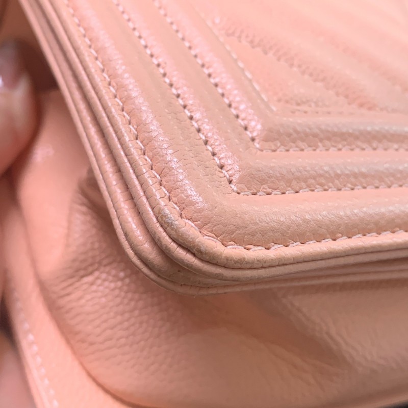 CHANEL LeBoy小號 淡橘色荔枝紋牛皮 肩背包斜背包 晶片款-11