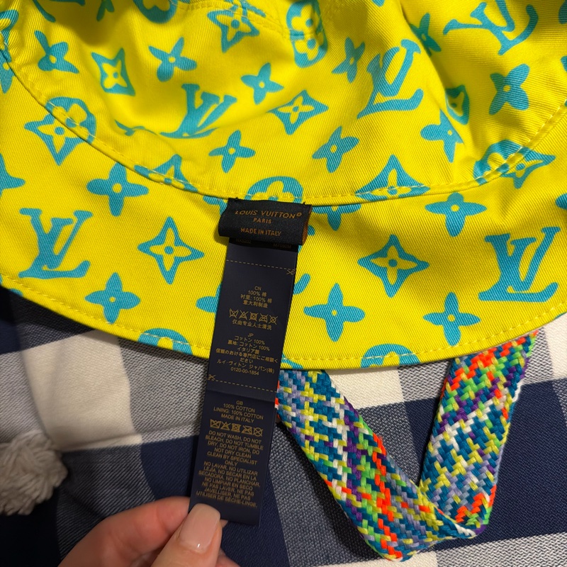 LV 彩色魚夫帽-3