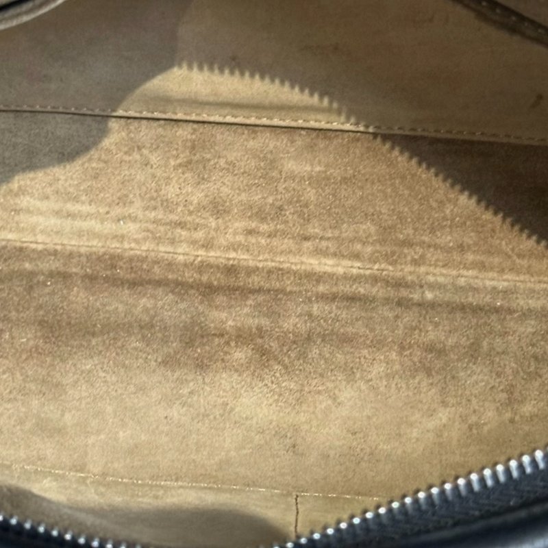 LOEWE黑色銀扣Missy手提肩背斜背包28*15*5 98新配件塵袋-5