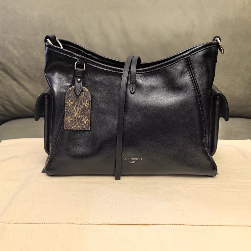 🈶台北101購證 #全新全配 Lv carryall cargo pm黑武士斜挎包 芯片款-22