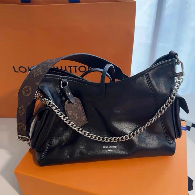 Lv carryall 黑武士中號 芯片款 #全新全配🈶台北101購證 #男女同款 🉑送禮-5