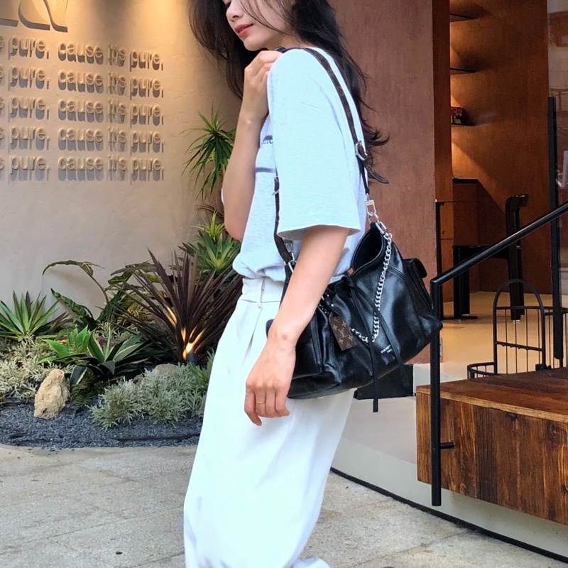 Lv carryall 黑武士中號 芯片款 #全新全配🈶台北101購證 #男女同款 🉑送禮-13