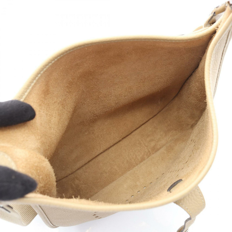 Hermes Hermès Evelyn 3 Trois PM Taurillon Clemence 皮革肩背包，米色-2