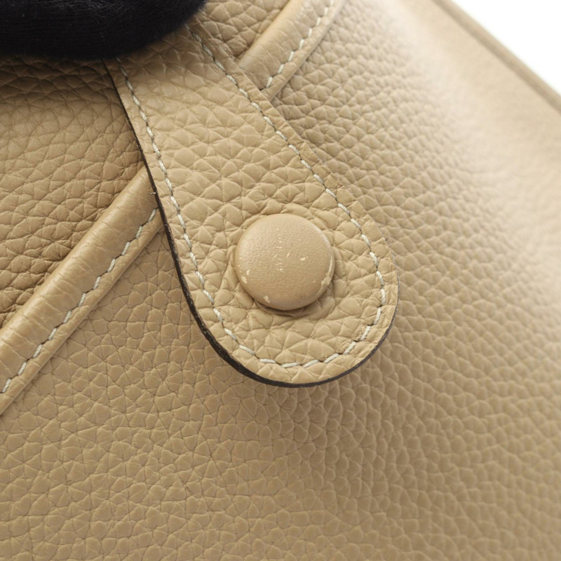 Hermes Hermès Evelyn 3 Trois PM Taurillon Clemence 皮革肩背包，米色-7
