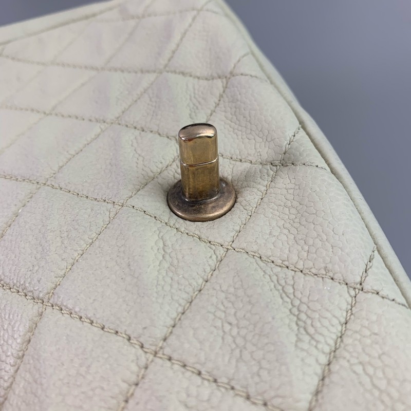 Chanel CF象牙白 金扣 幻彩荔枝紋牛皮口蓋包 斜背包肩背包-16