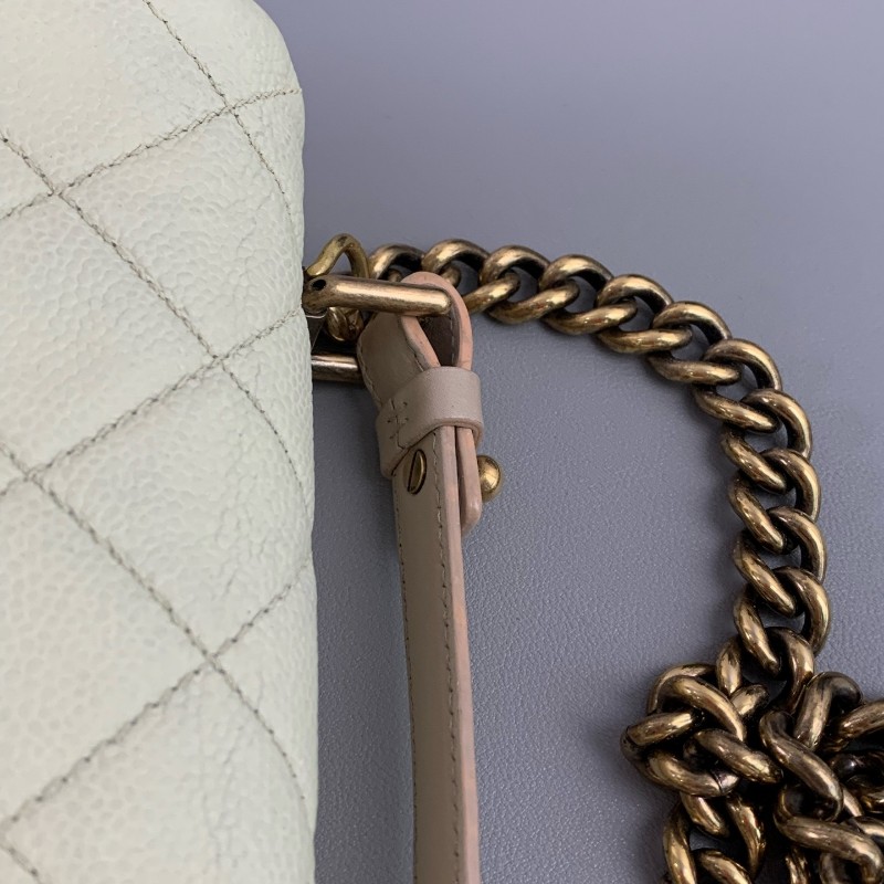 Chanel CF象牙白 金扣 幻彩荔枝紋牛皮口蓋包 斜背包肩背包-23