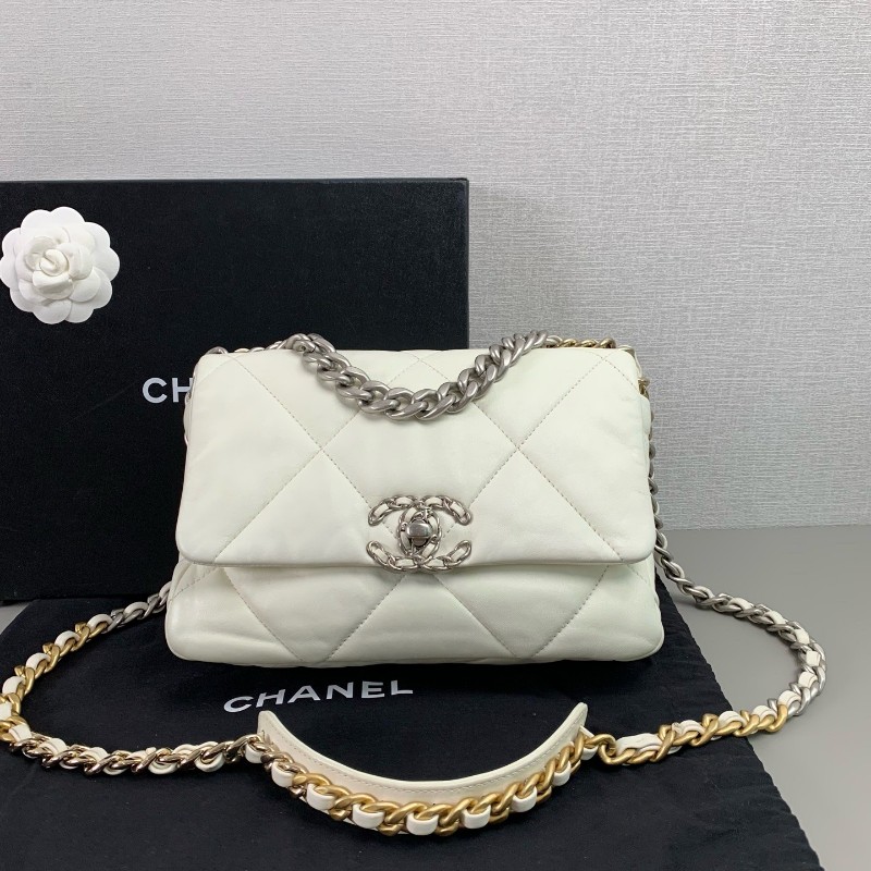 Chanel 19bag 白色羊皮口蓋包 晶片款-0