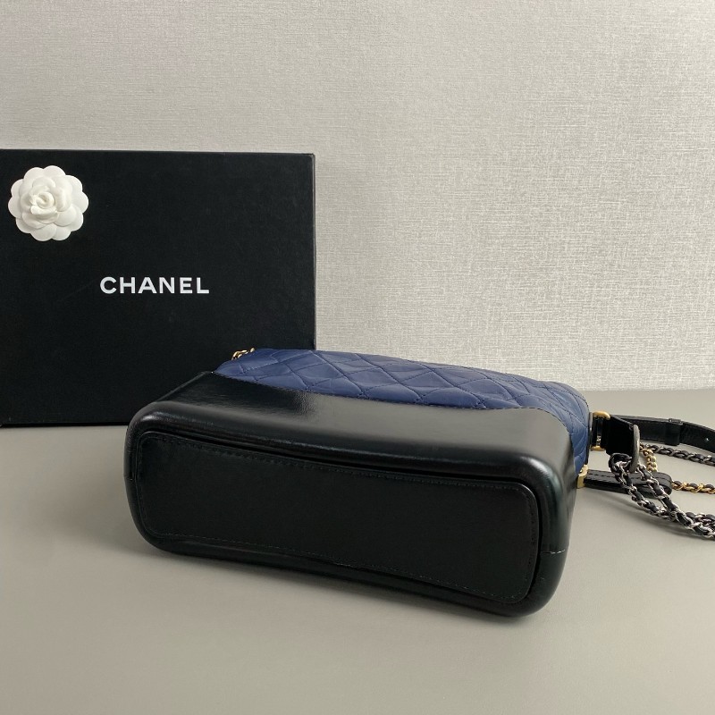 Chanel流浪包中號 海軍藍黑拼色牛皮 肩背包-4