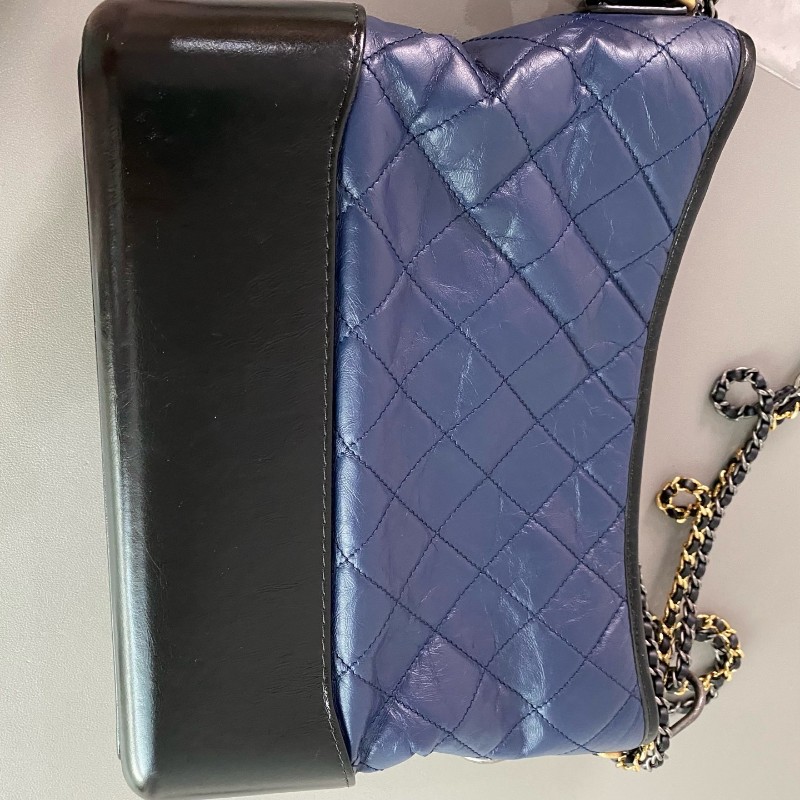 Chanel流浪包中號 海軍藍黑拼色牛皮 肩背包-8