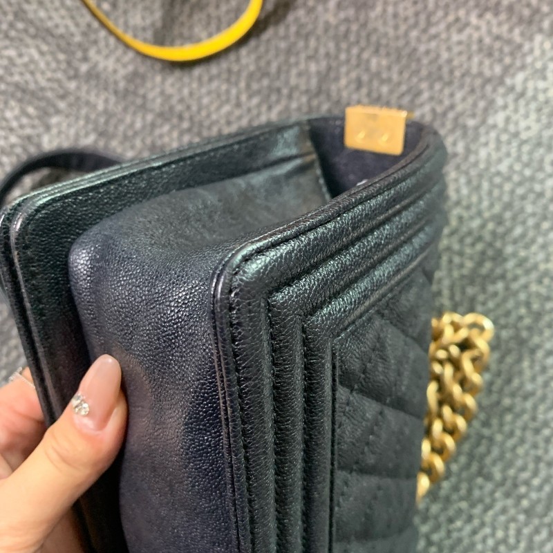 Chanel香奈兒 leboy小號 海軍藍荔枝紋牛皮金扣鏈條包-13