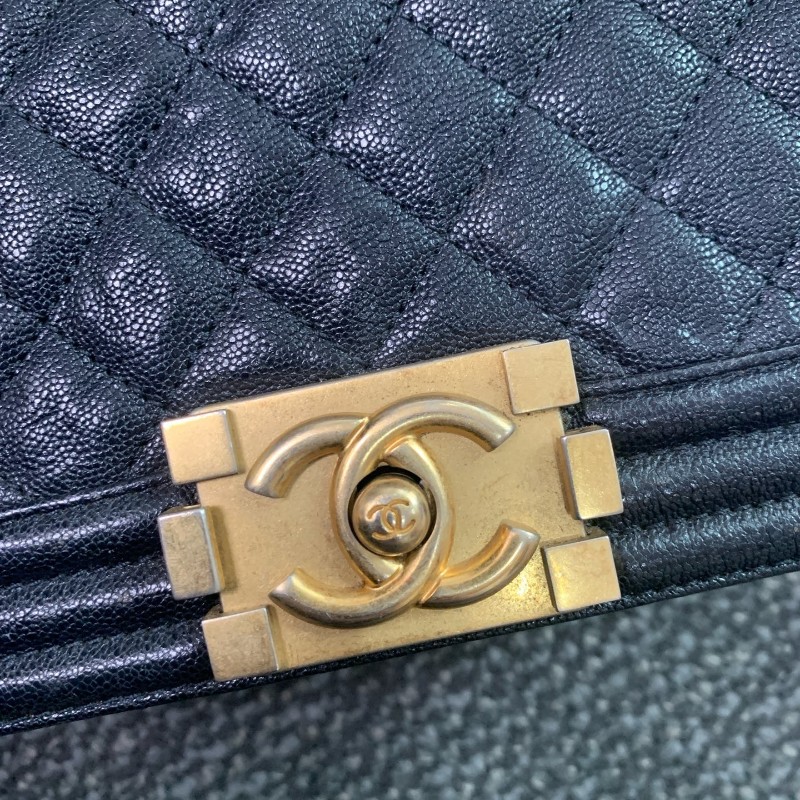 Chanel香奈兒 leboy小號 海軍藍荔枝紋牛皮金扣鏈條包-14