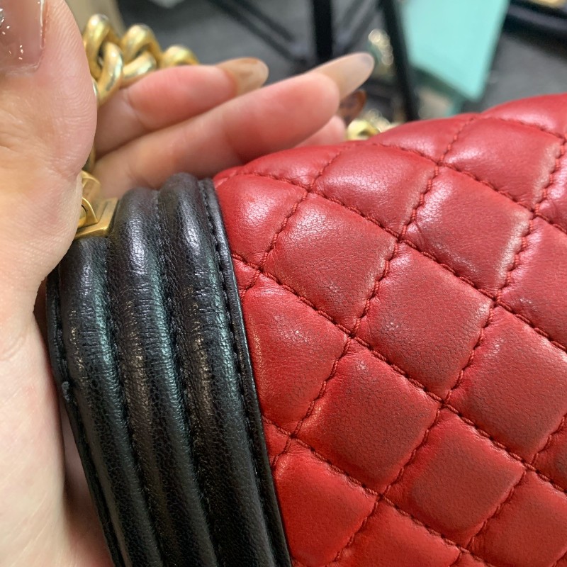 Chanel leboy小號 20cm羊皮金扣酒紅色口蓋包-9