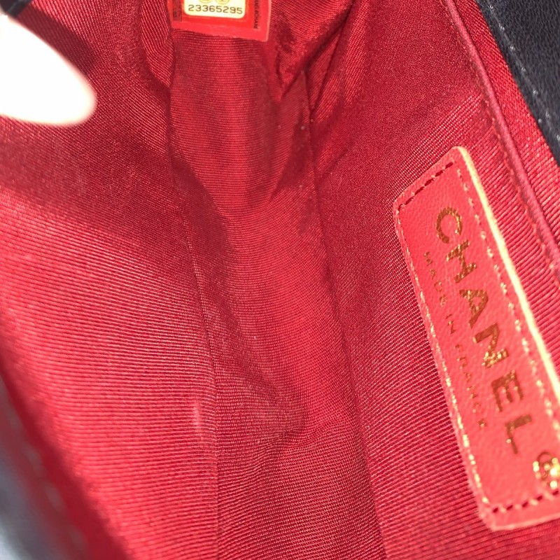 Chanel leboy小號 20cm羊皮金扣酒紅色口蓋包-29