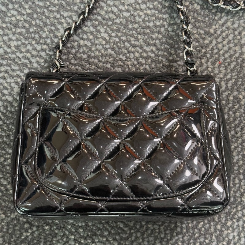 Chanel 香奈兒 黑銀漆皮方胖子肩背包斜背包-11