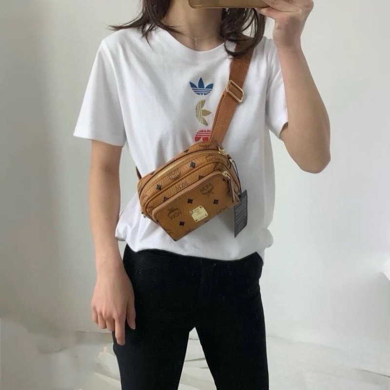 MCM aren brown small-4