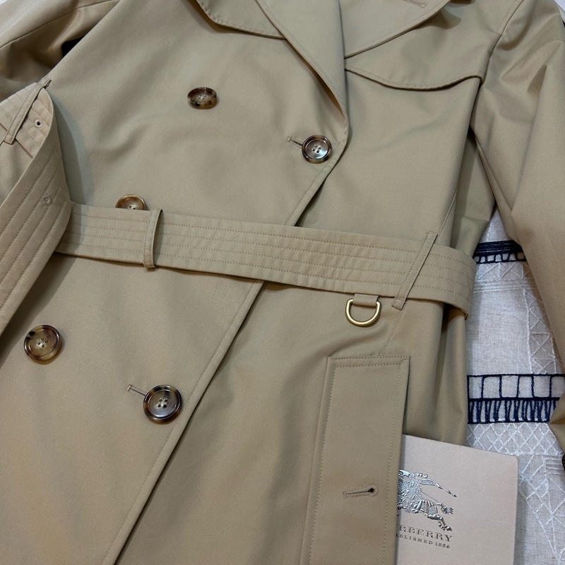 BURBERRY英國蜜色伊斯靈頓風衣UK8-7
