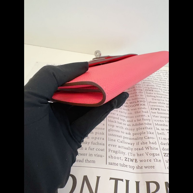 Hermes kelly long wallet
長款錢包 唇膏粉銀扣 
Epsom 皮-17