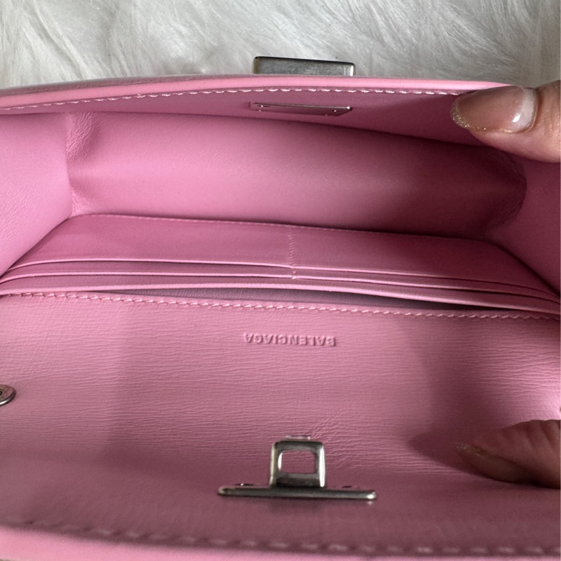 BALENCIAGA 粉色金屬BB迷你鏈包】-16