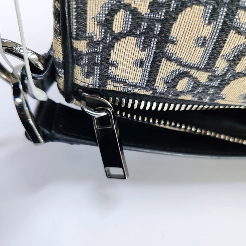 DIOR 卡其色帆布老花提花斜挎包手提包單肩包 銀色五金-11