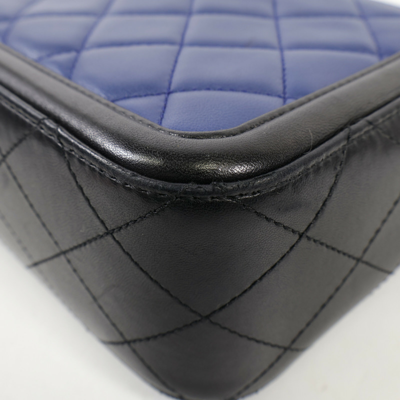 CHANEL 羊皮皮革Chain Shoulder金扣鏈帶肩背袋-11