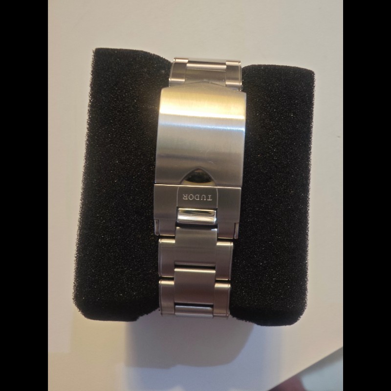 Tudor Black Bay Chrono 41mm 帝舵黑灣白面腕錶，附有購買單據，說明書，證書，原裝錶盒-1