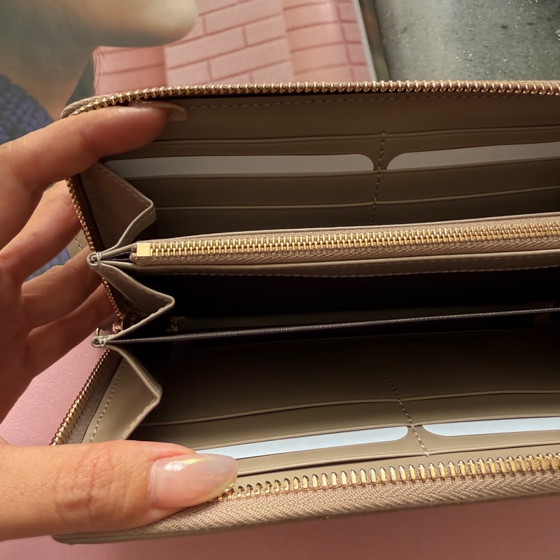 Gucci 全新奶茶色長夾 盒子都在-8