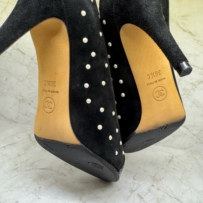 CHANEL黑色麂皮珍珠高跟鞋/36.5-4