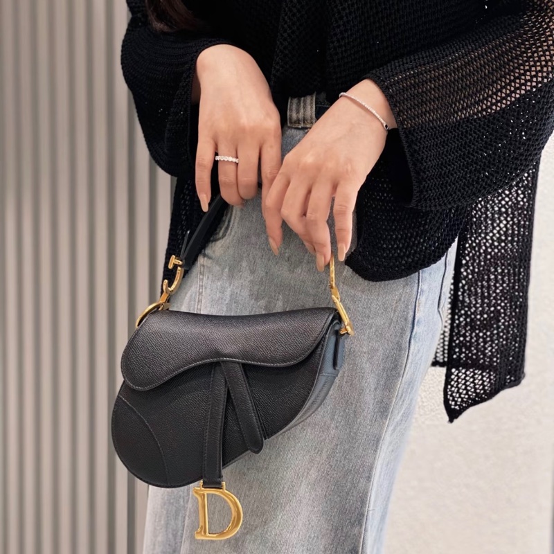 「JL精品代購」97新 Dior 黑馬鞍手提包-1