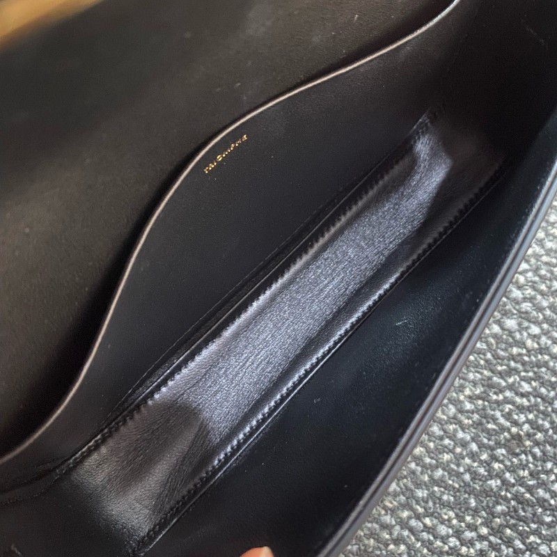 Celine 黑色凱旋門box 肩背包-22