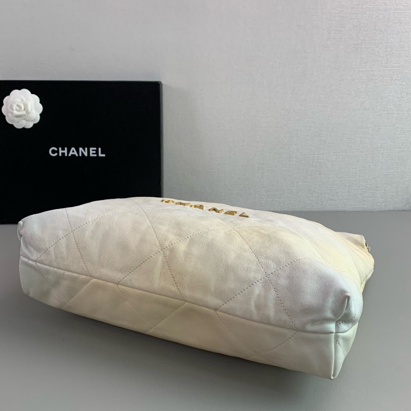 Chanel 23S 22Bag 米金色垃圾袋 中號 肩背包 晶片款-4
