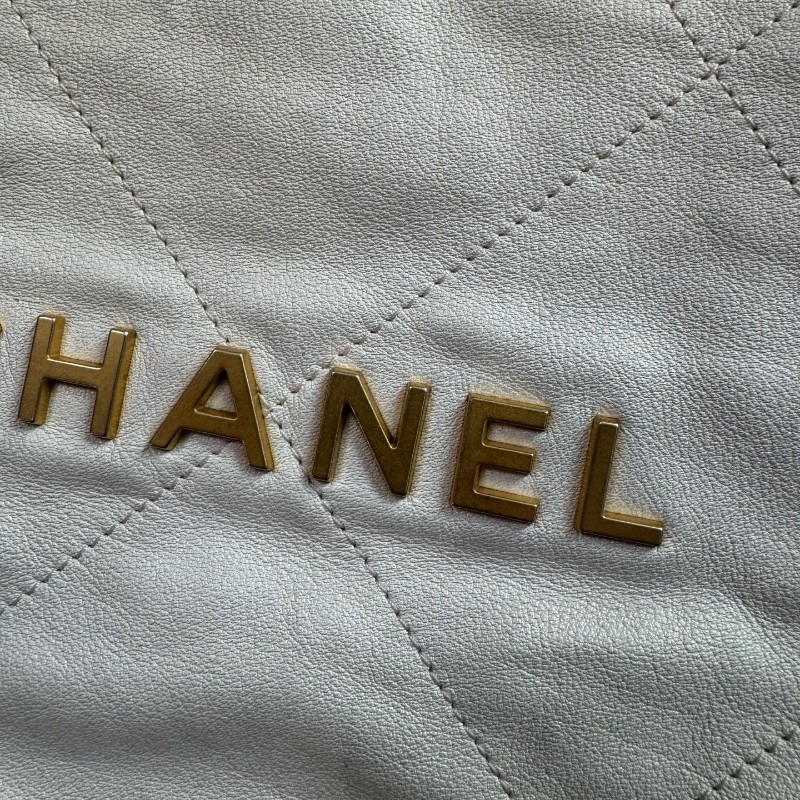 Chanel 23S 22Bag 米金色垃圾袋 中號 肩背包 晶片款-9