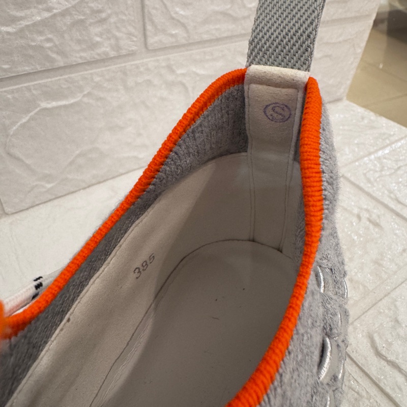 Hermes 美美的休閒鞋38.5-11