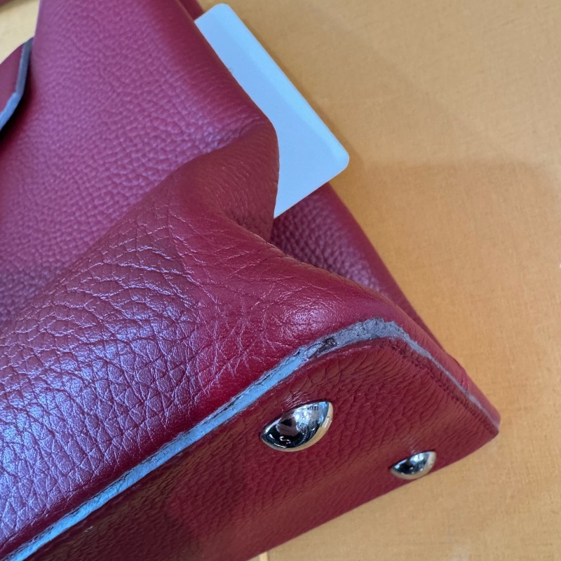 LV 路易威登 Capucines 卡普欣紅色荔枝紋牛皮銀扣手提大號-8