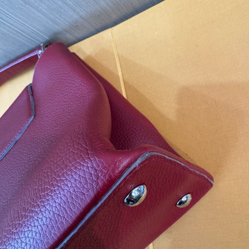 LV 路易威登 Capucines 卡普欣紅色荔枝紋牛皮銀扣手提大號-16