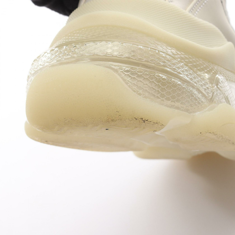 BALENCIAGA Triple S 白色皮革運動鞋，二手男款，美國尺寸 8。-7