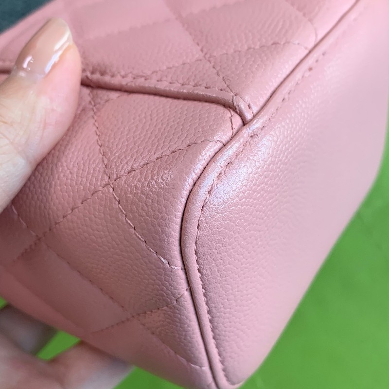 CHANEL 淡粉色 化妝盒荔枝皮鏈條包-11