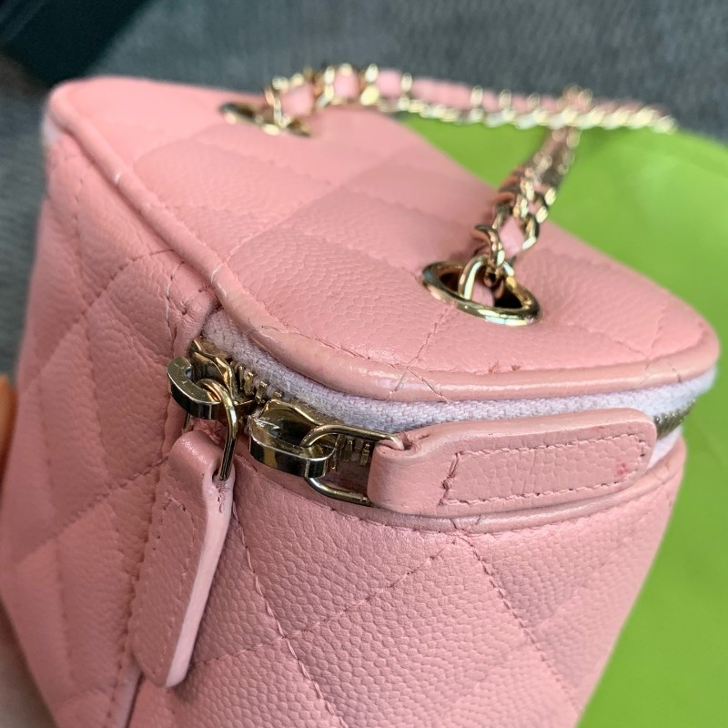 CHANEL 淡粉色 化妝盒荔枝皮鏈條包-14