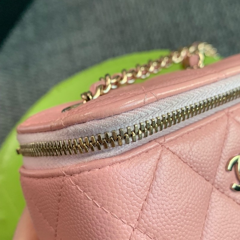 CHANEL 淡粉色 化妝盒荔枝皮鏈條包-15