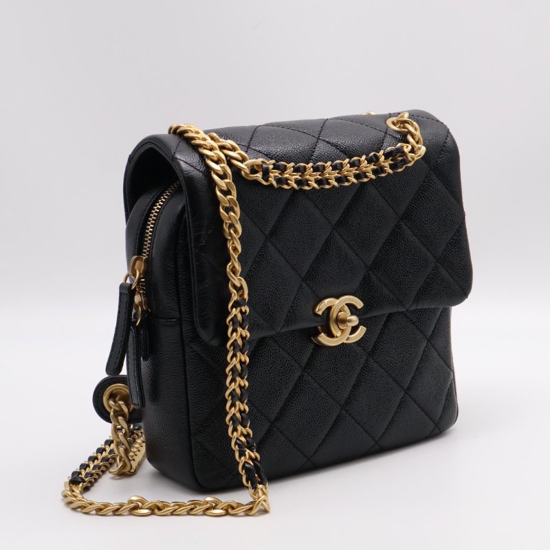 CHANEL 22P Ado雙肩後背包 - 黑金-7