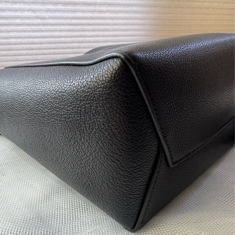 Céline Seau Sangle 水桶單肩包-9