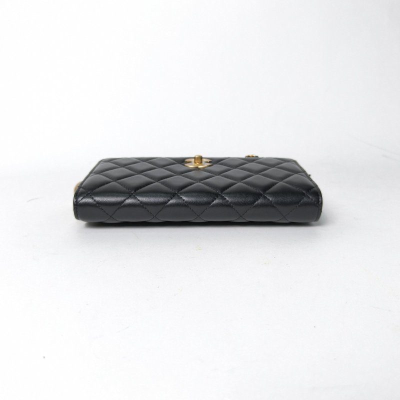 CHANEL CFWOC19黑色羊皮30開金扣金球調節扣肩帶肩背包-4