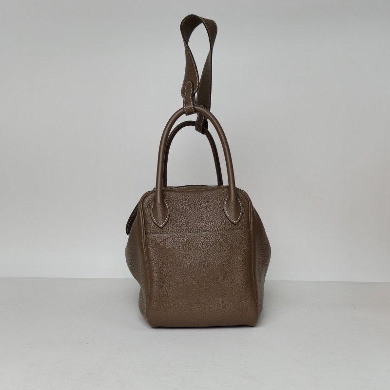 HERMES Lindy3018大象灰TC皮Y刻金扣肩背包-3