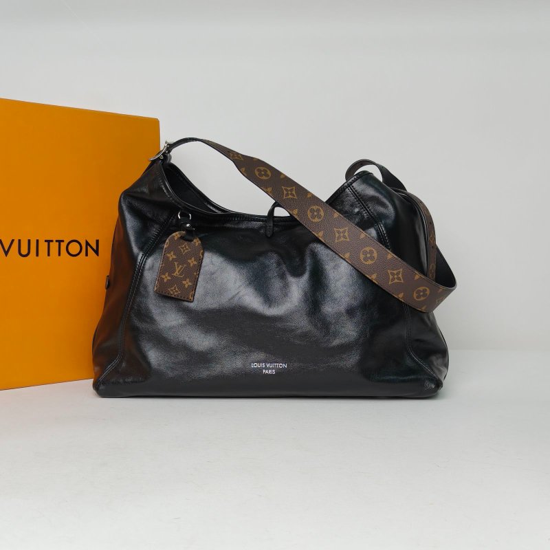 LOUIS VUITTON CARRYALLDark中號39黑色羊皮銀扣晶片肩背包-4