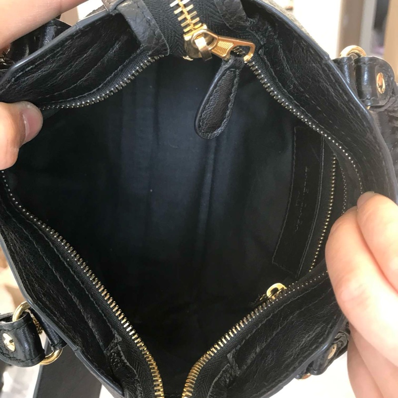 Balenciaga巴黎世家黑金油蠟皮迷你機車包mini-8