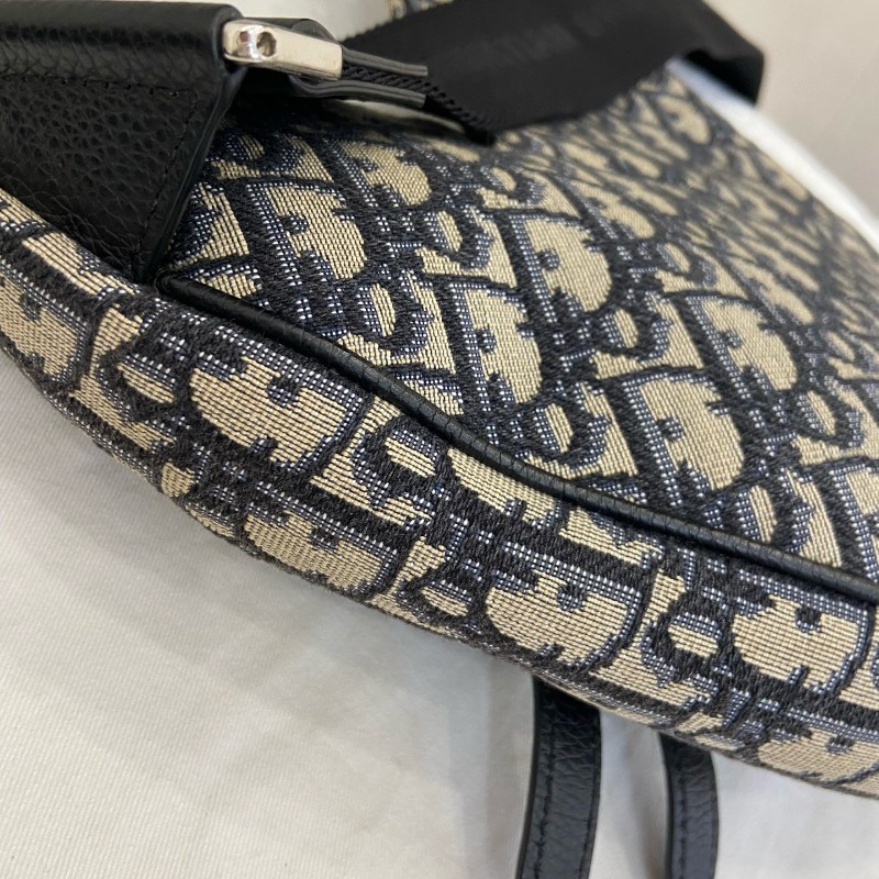 Dior/迪奧 Saddle 馬鞍包胸包斜背包-8