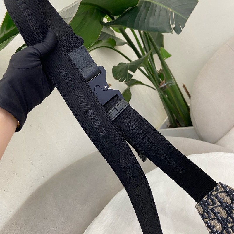 Dior/迪奧 Saddle 馬鞍包胸包斜背包-18