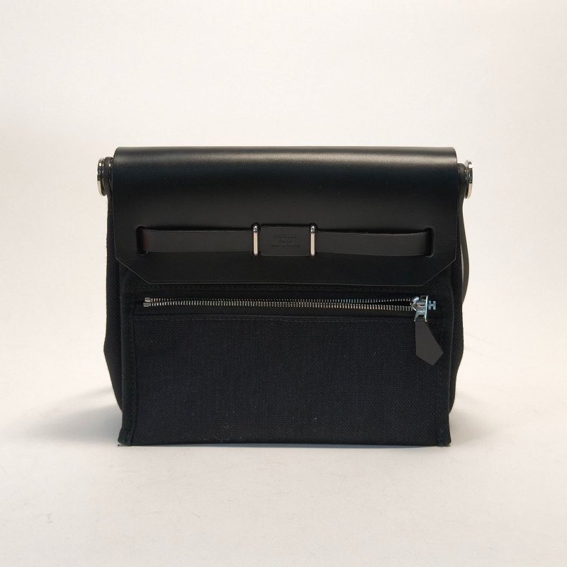 HERMES HerbagZip20帆布拼牛皮89黑色帆布/Hunter牛皮W刻銀扣肩背包-2