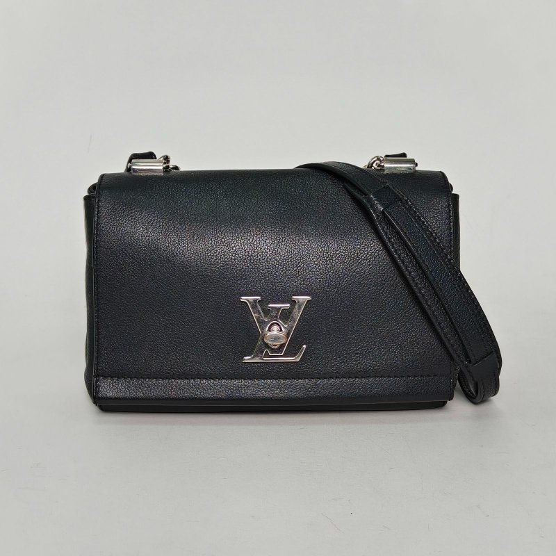 LOUIS VUITTON LockmeIIBB22黑色牛皮銀扣2016肩背包-0