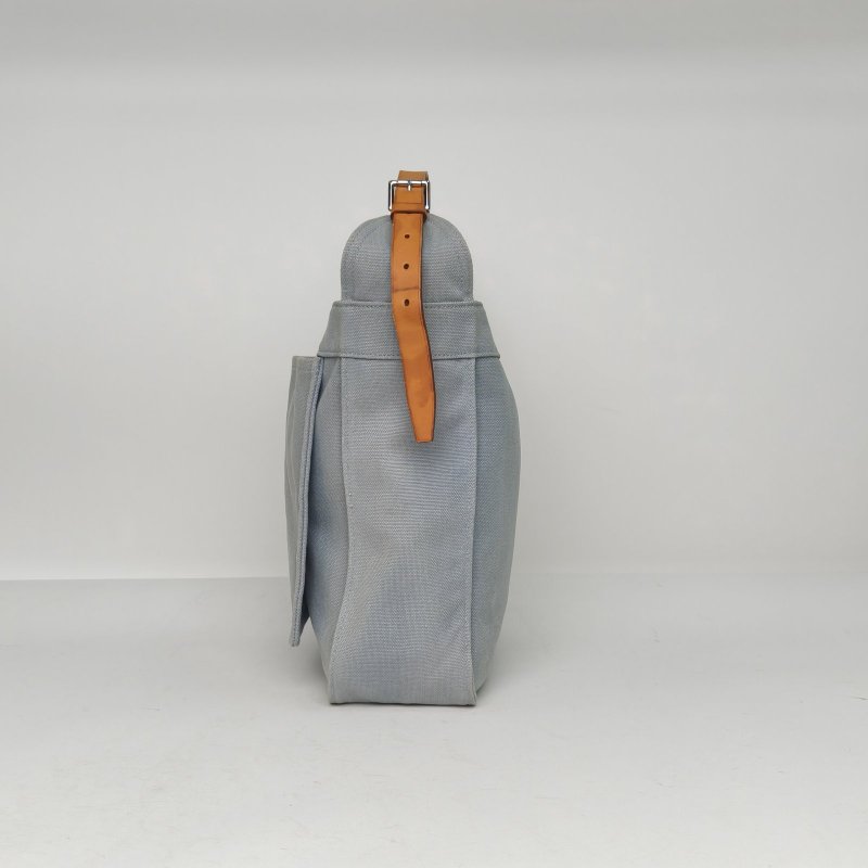 HERMES 7G天青色帆布框M銀扣marwari托特包腋下包肩背包-1