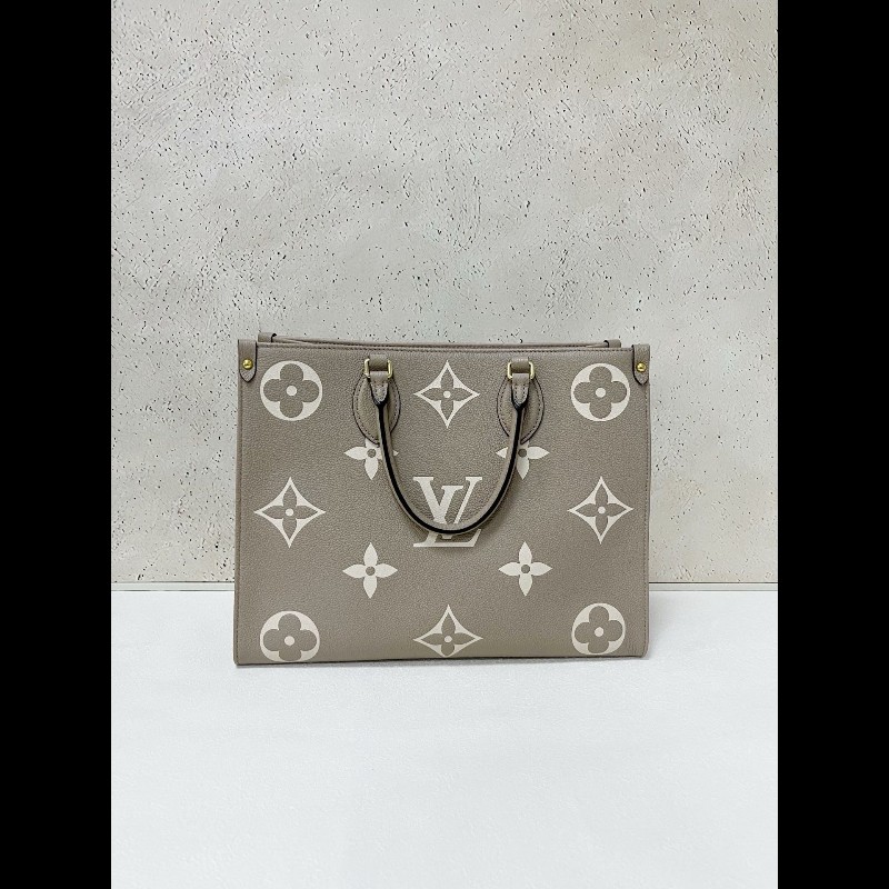LV onthego tote 
大象灰全皮白花 中號-1